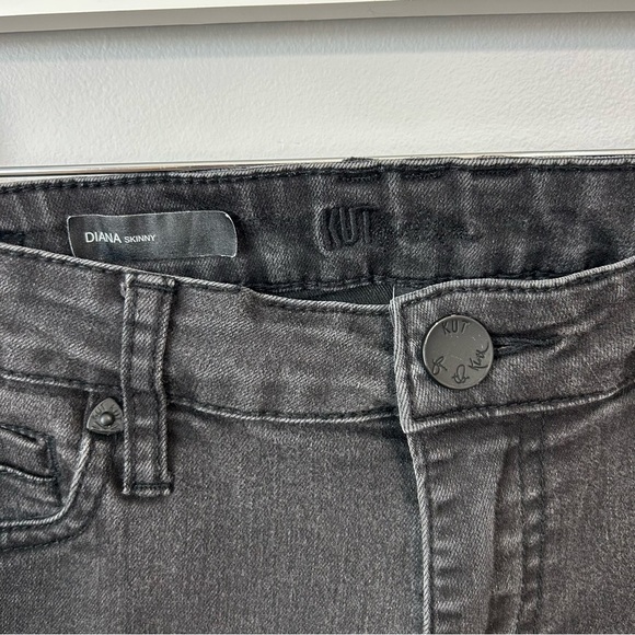 Kut From The Kloth Black Diana Skinny Jeans Women’s Size 8 - Picture 3 of 7
